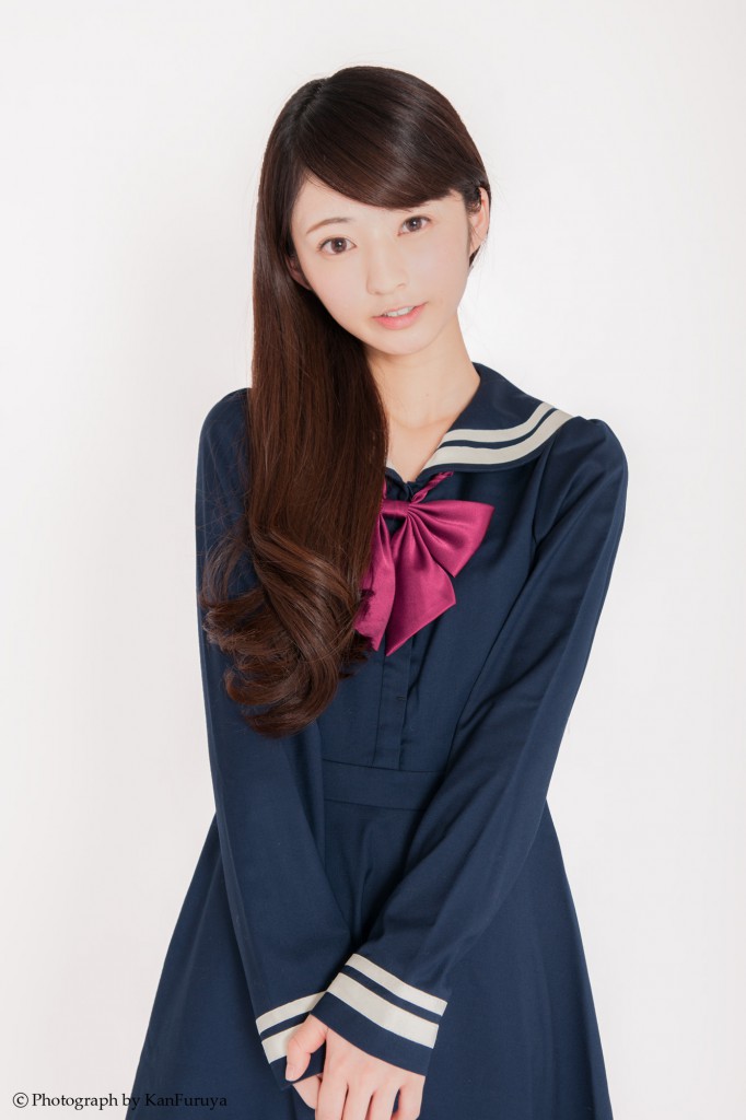 杉野静香 プロフィール　制服